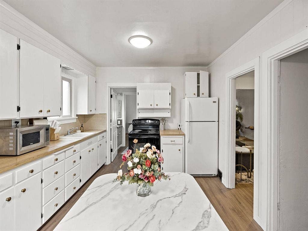 4 BR in Seattle