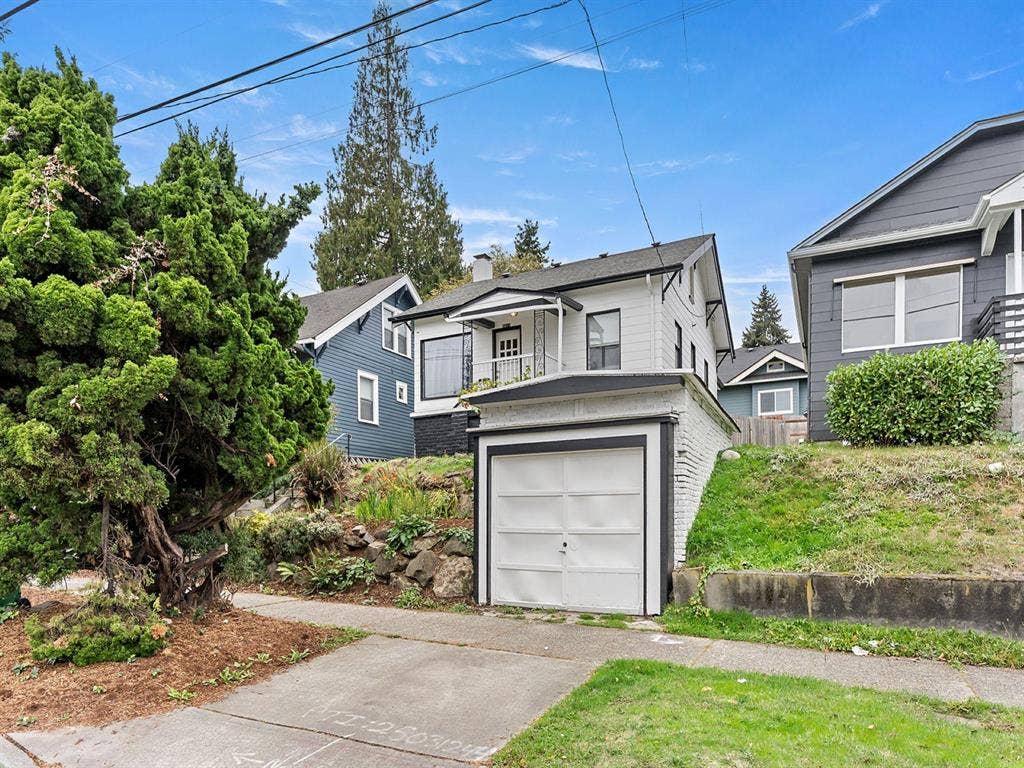 4 BR in Seattle