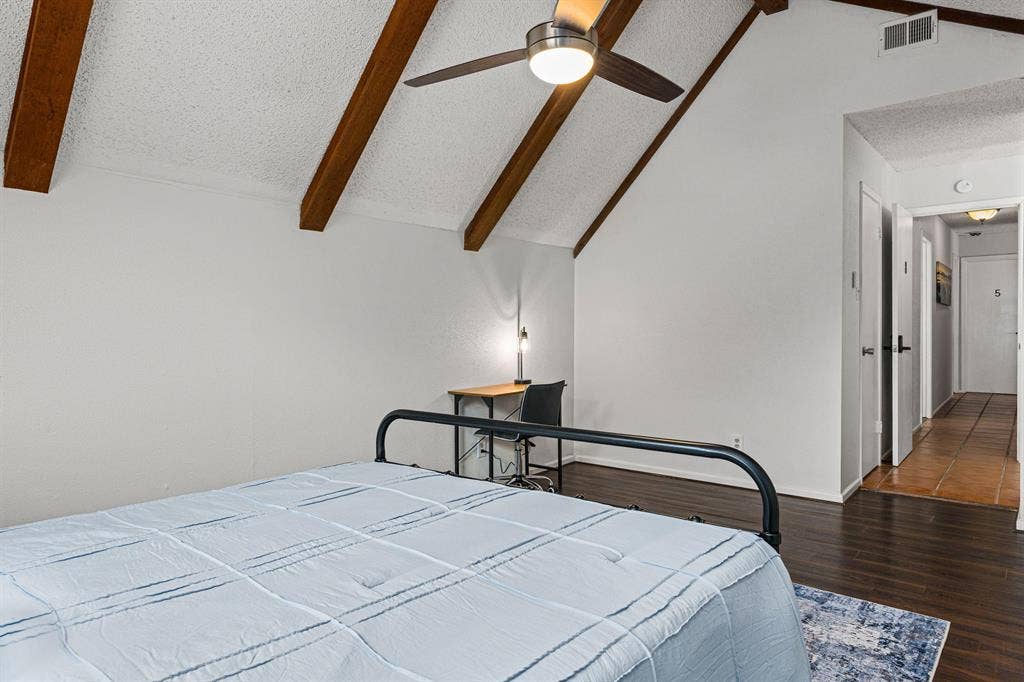 8 BR in San Antonio
