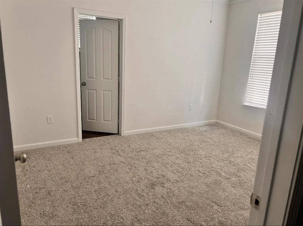 1bedroom, priv. bath