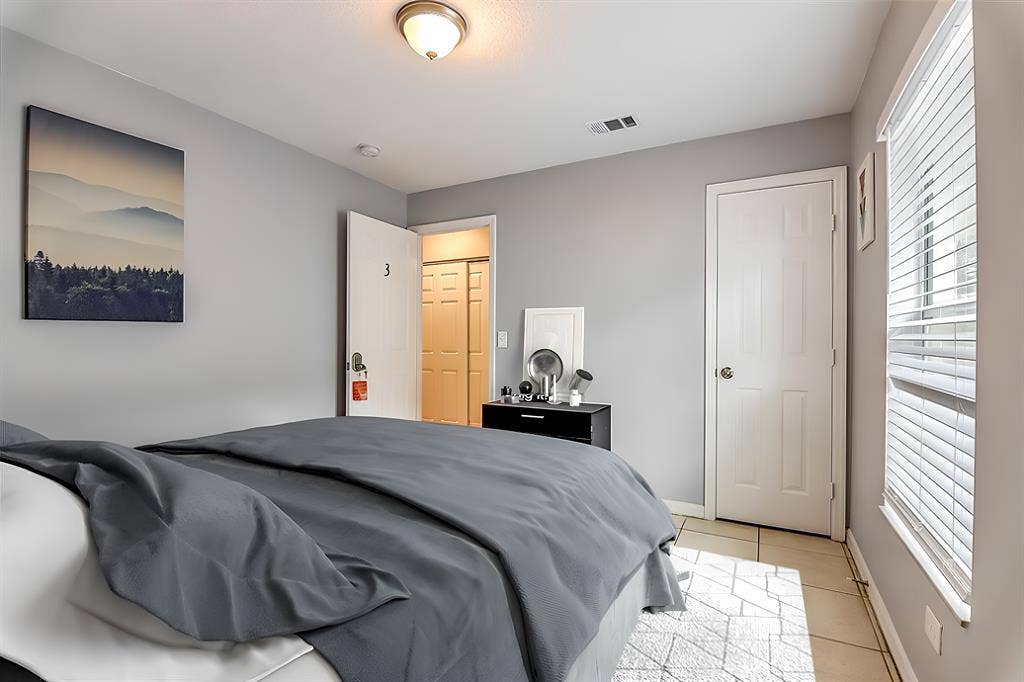 6 BR in Tampa