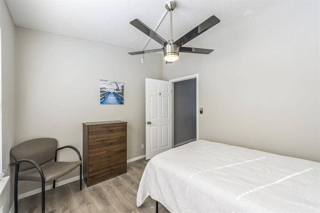 5 BR in Lee's Summit
