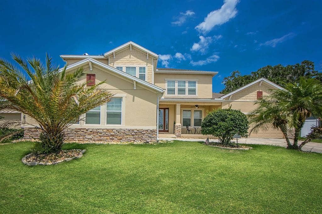 10 BR in Kissimmee