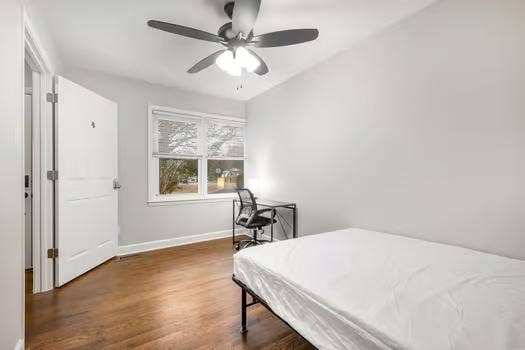 8 BR in Charlotte