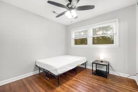 8 BR in Charlotte