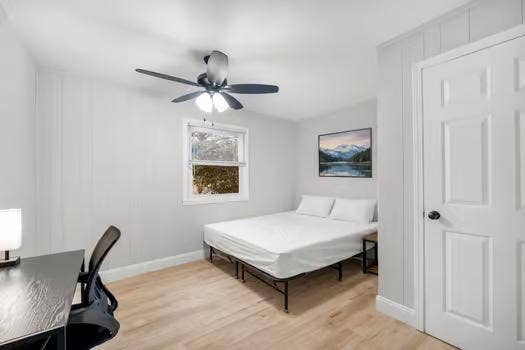 8 BR in Charlotte