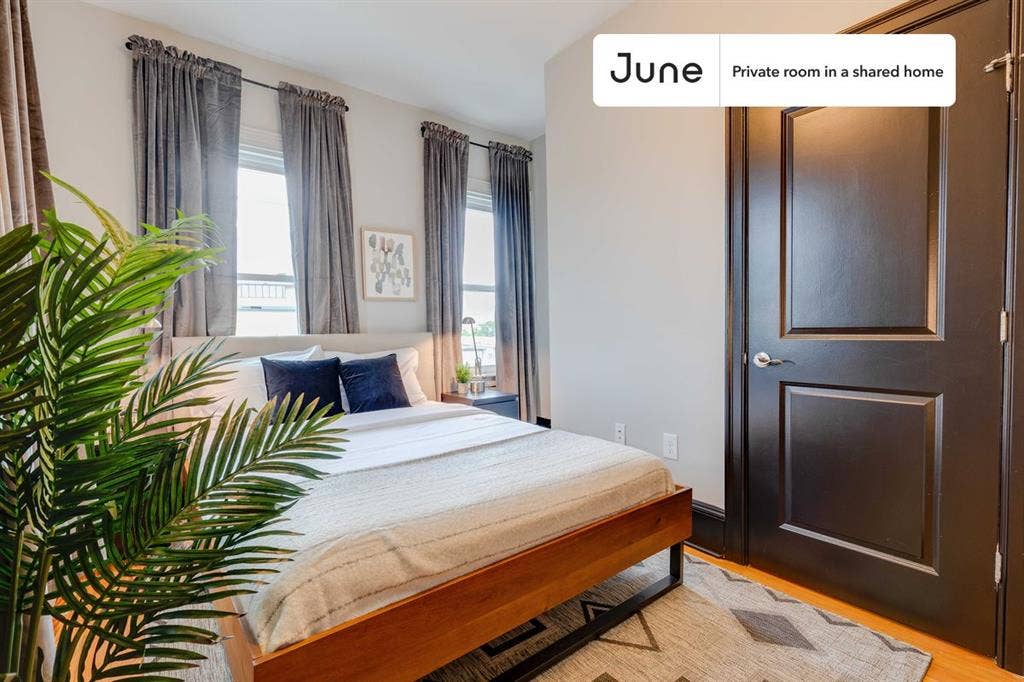 4 BR in Boston