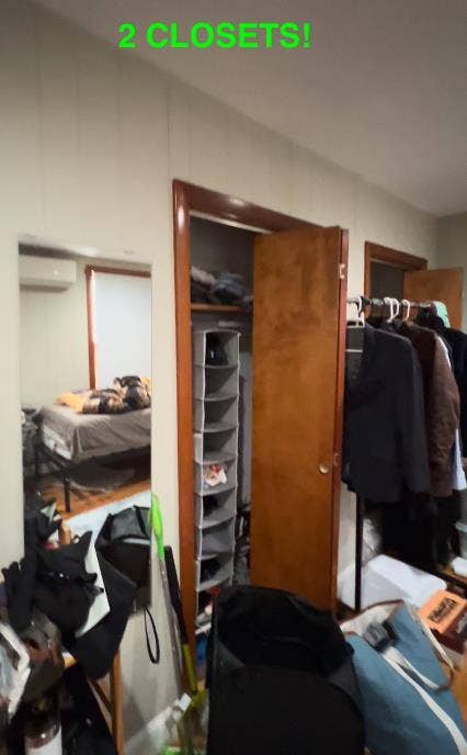 ROOM IN AN ALL FEMALE APARTMENT