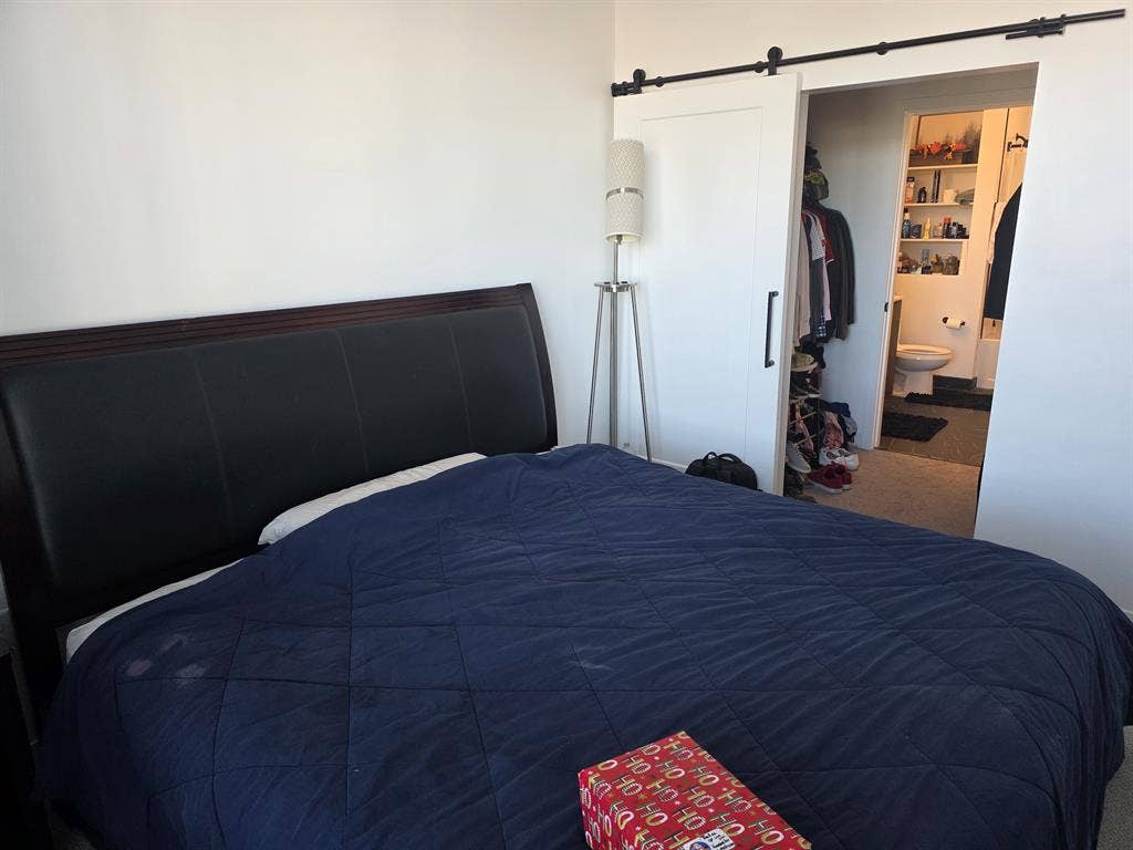 Bedroom w/ Private Bath Lux Condo