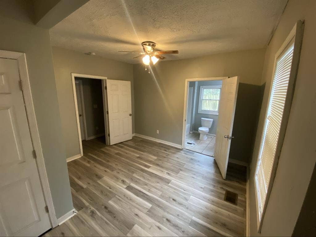 Full Furnished Room
 in Downtown ATL