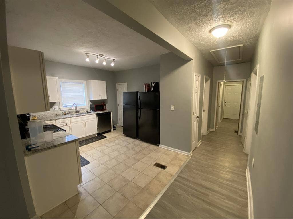 Full Furnished Room
 in Downtown ATL