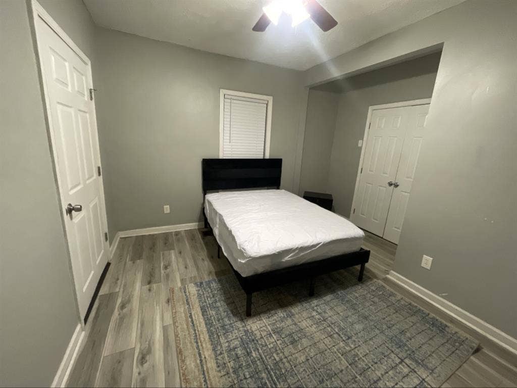 Full Furnished Room
 in Downtown ATL