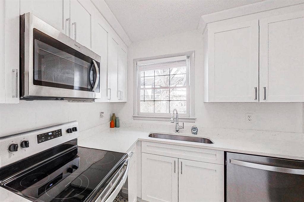 9 BR in College Park
