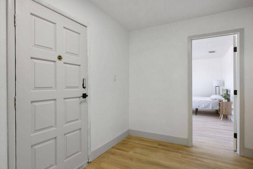 7 BR in Las Vegas