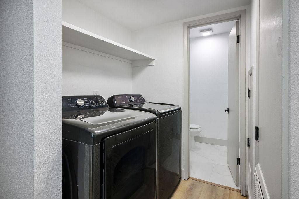 7 BR in Las Vegas