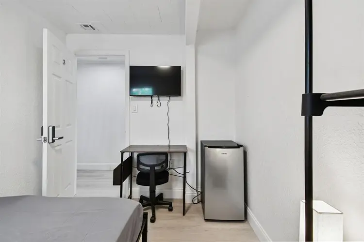 5 BR in St. Petersburg