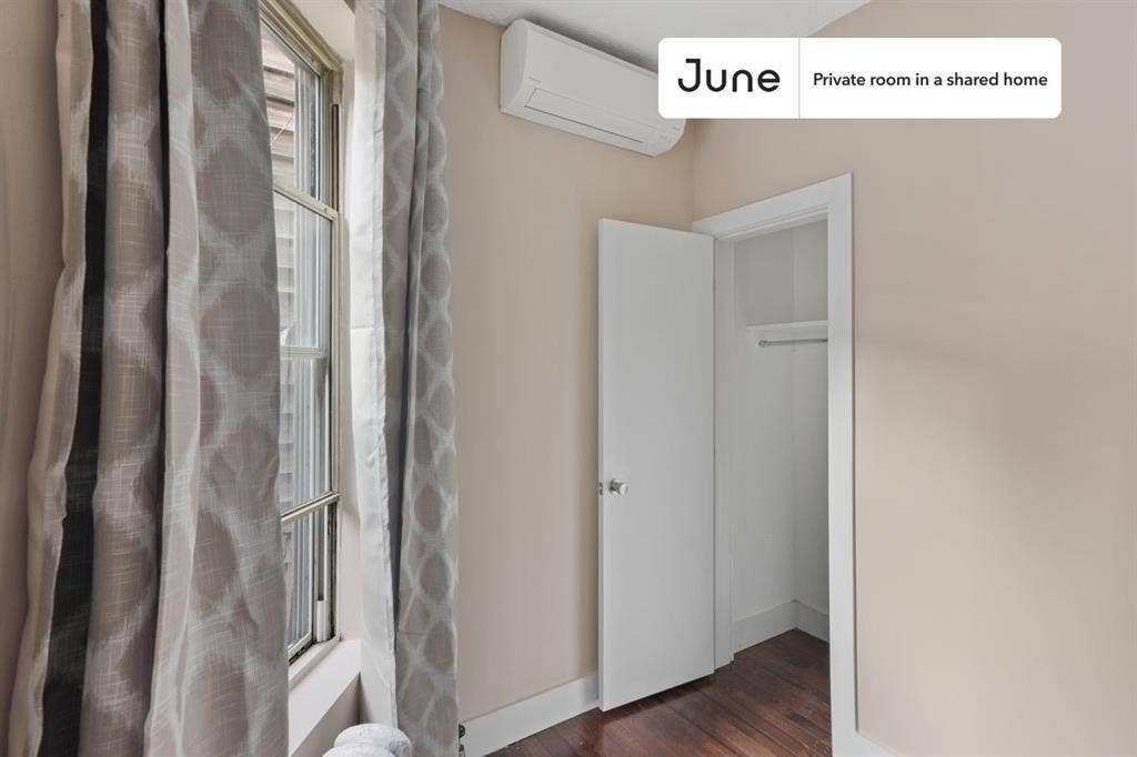 3 BR in New York City
