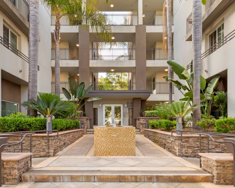 Private Room + Bath | Playa Vista