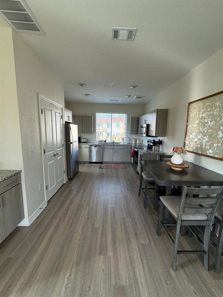 2 BR in Cedar Park