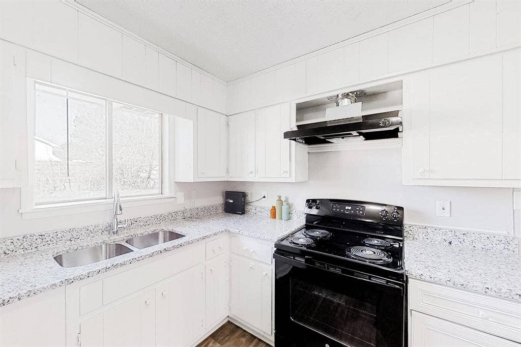 9 BR in Ellenwood