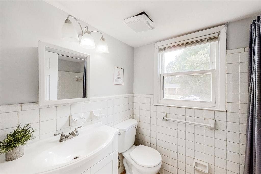 8 BR in Decatur