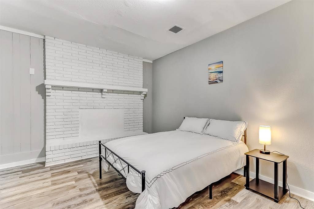 9 BR in Jacksonville