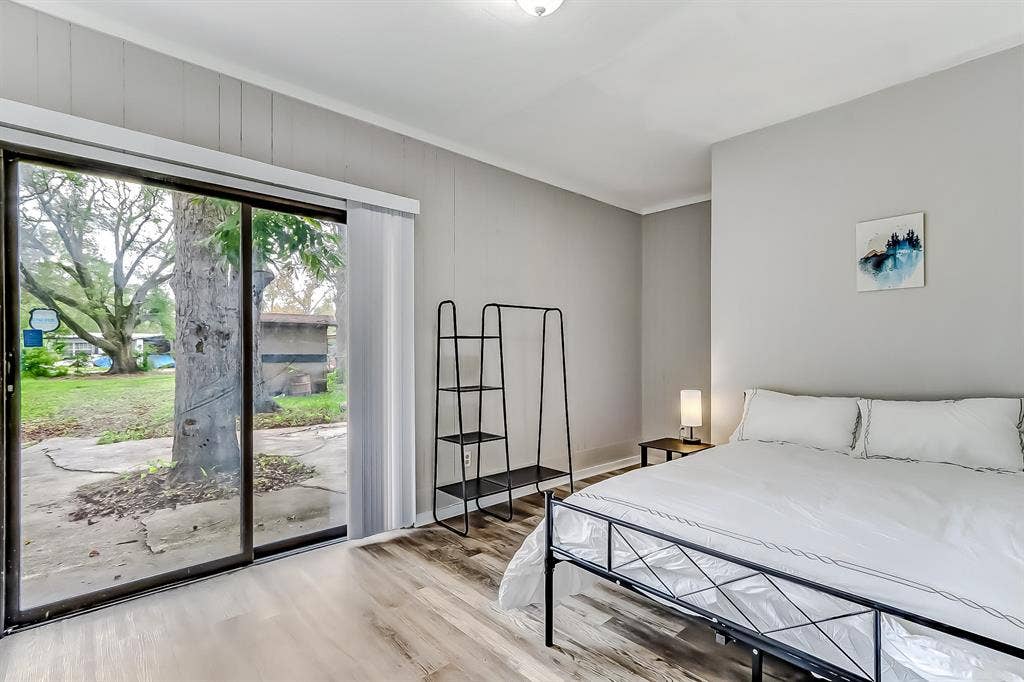 9 BR in Jacksonville