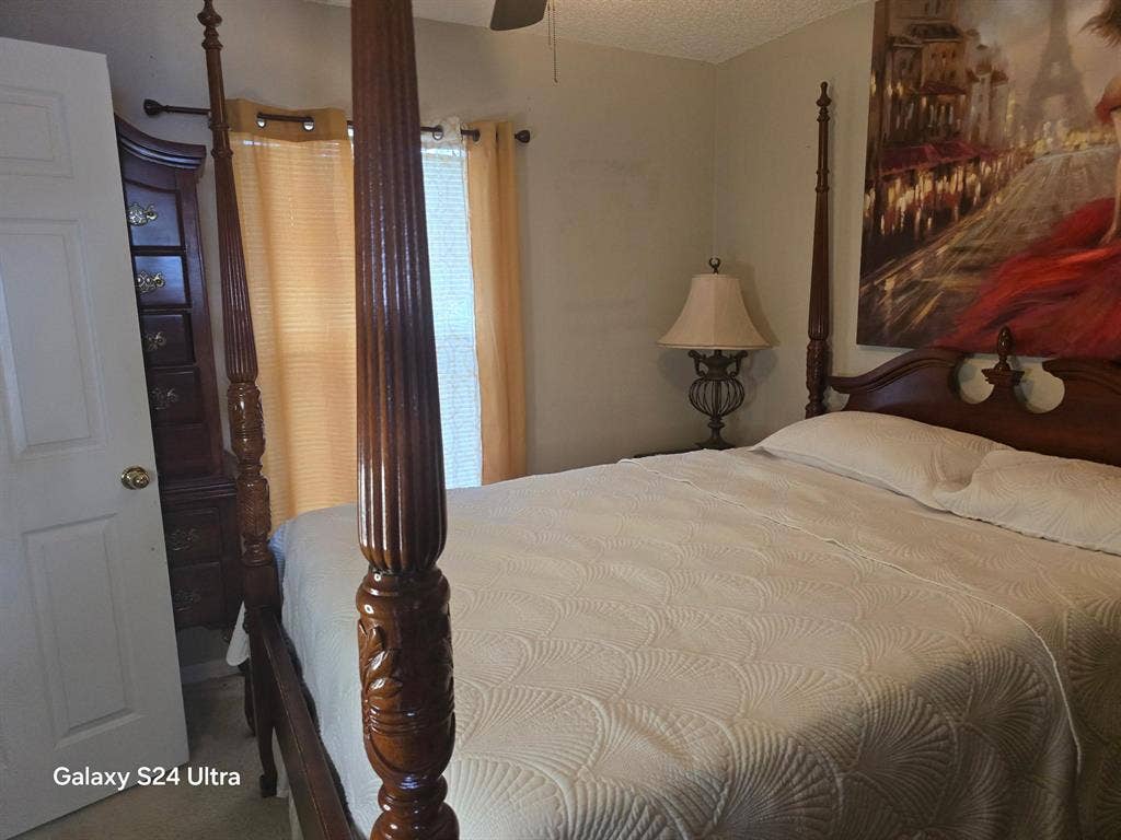 4 BR in Deltona