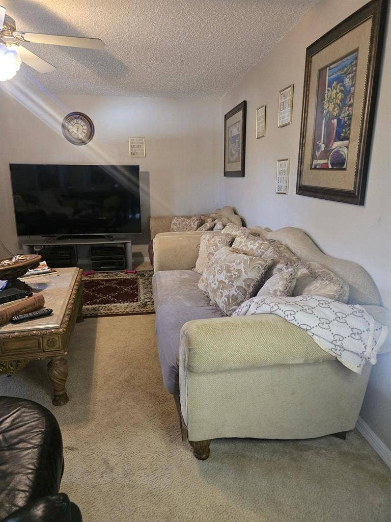 4 BR in Deltona