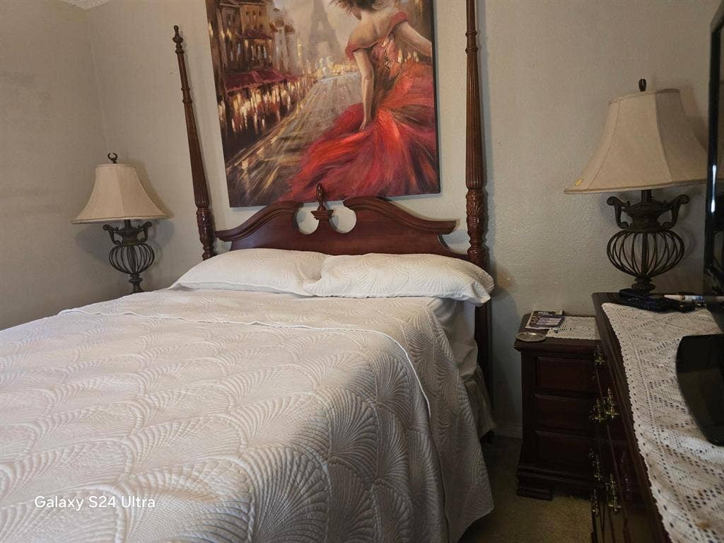 4 BR in Deltona