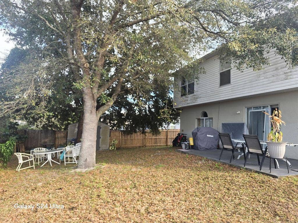 4 BR in Deltona