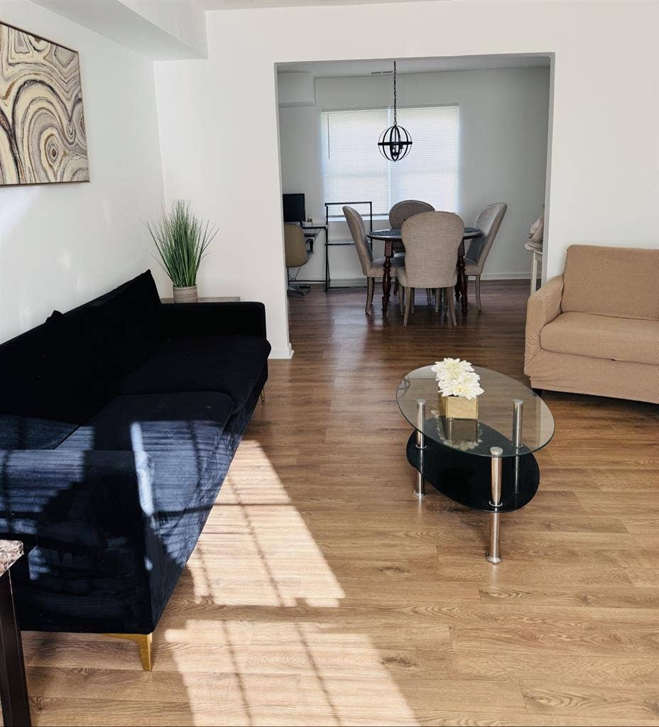 Private bedroom/bath in Atlanta