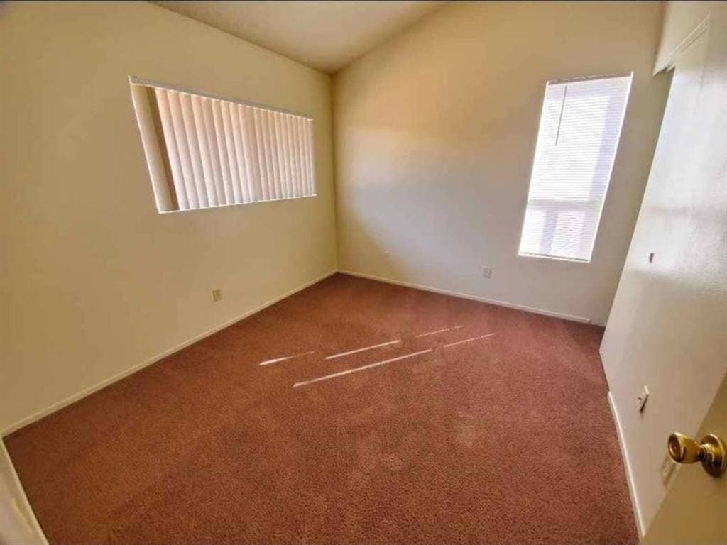 Bermuda Dunes Room for Rent