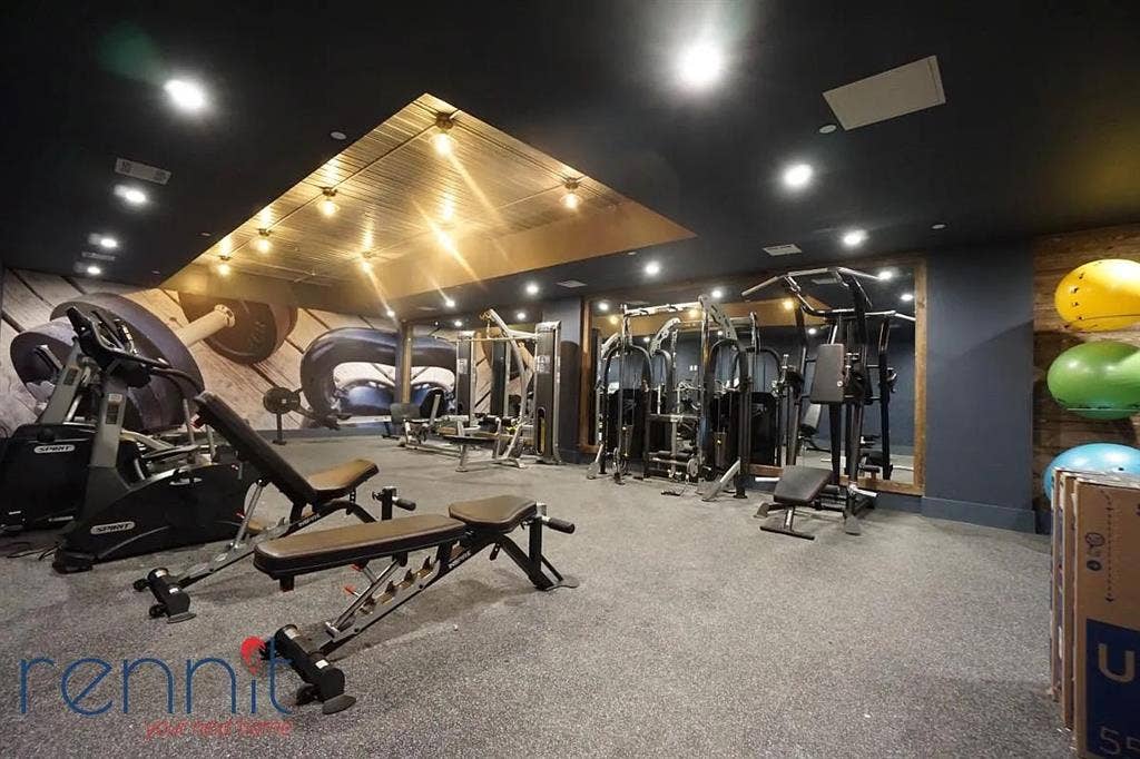 1Bed  in a luxury 2-bed apartment.