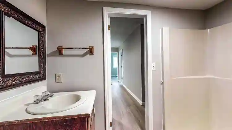 11 BR in Rex