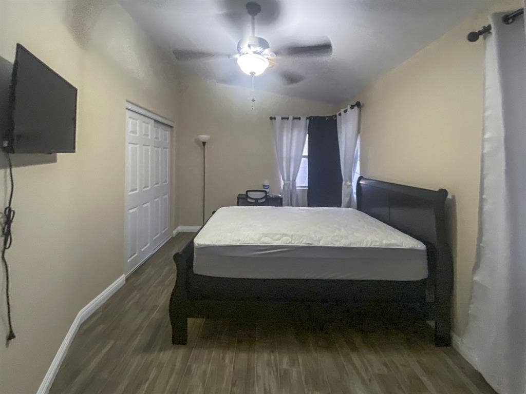 4 BR in Las Vegas