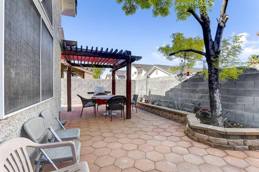 4 BR in Las Vegas