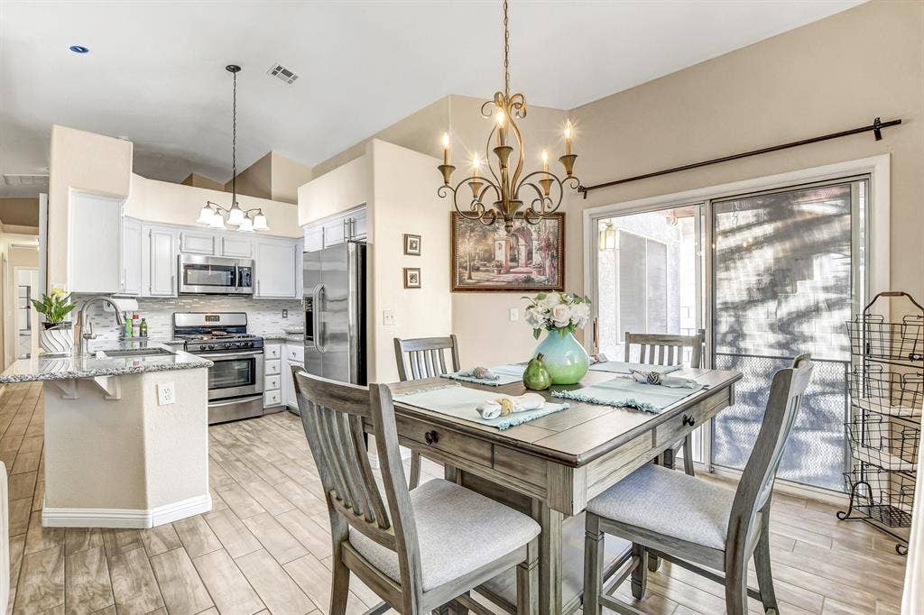 4 BR in Las Vegas