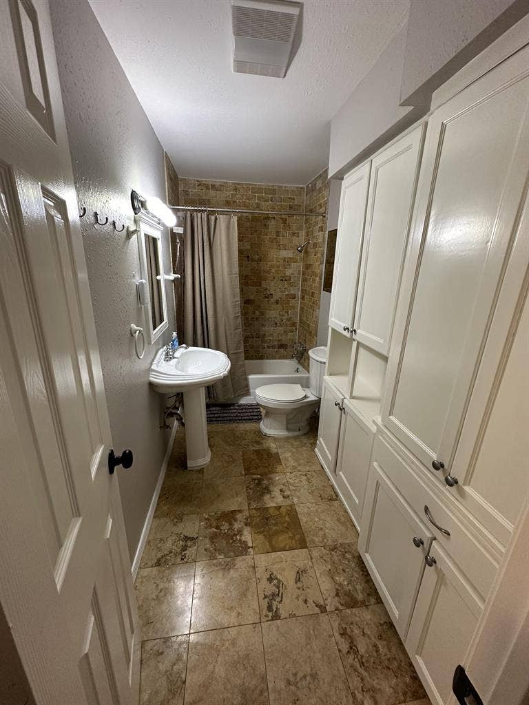 10 BR in Dallas