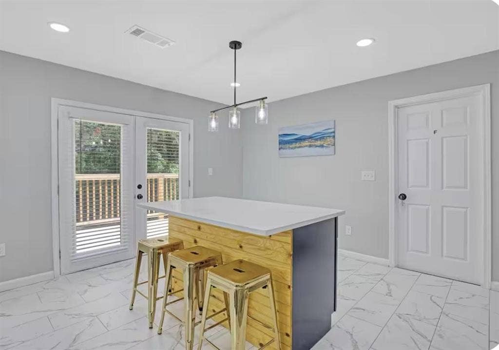 4 BR in Atlanta
