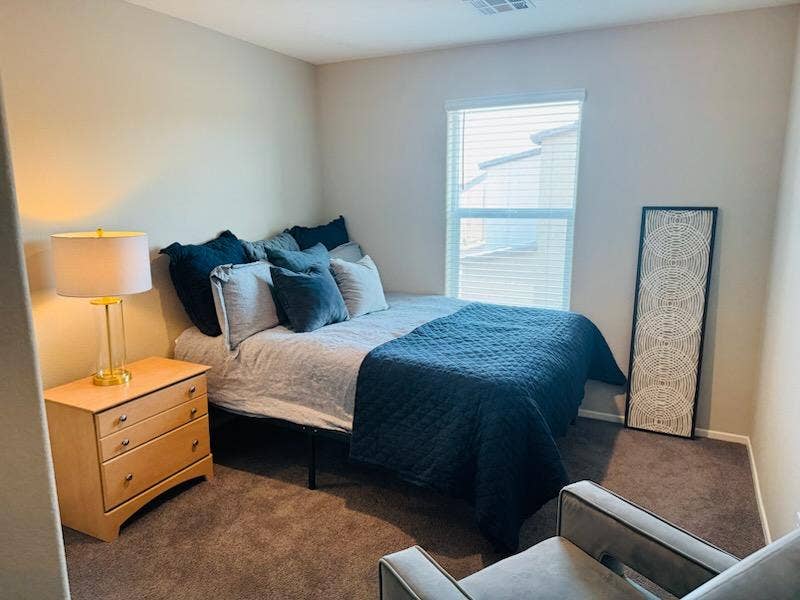 2 BR in Las Vegas