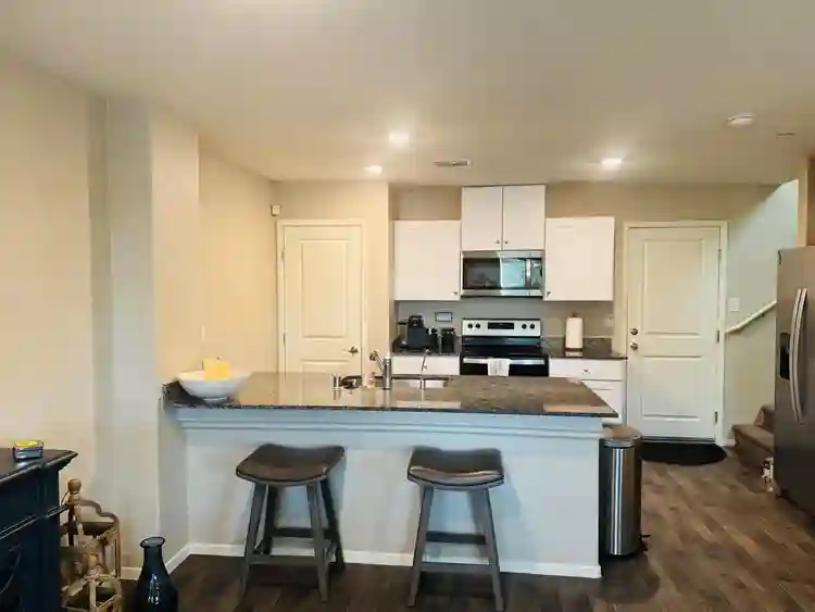 2 BR in Las Vegas