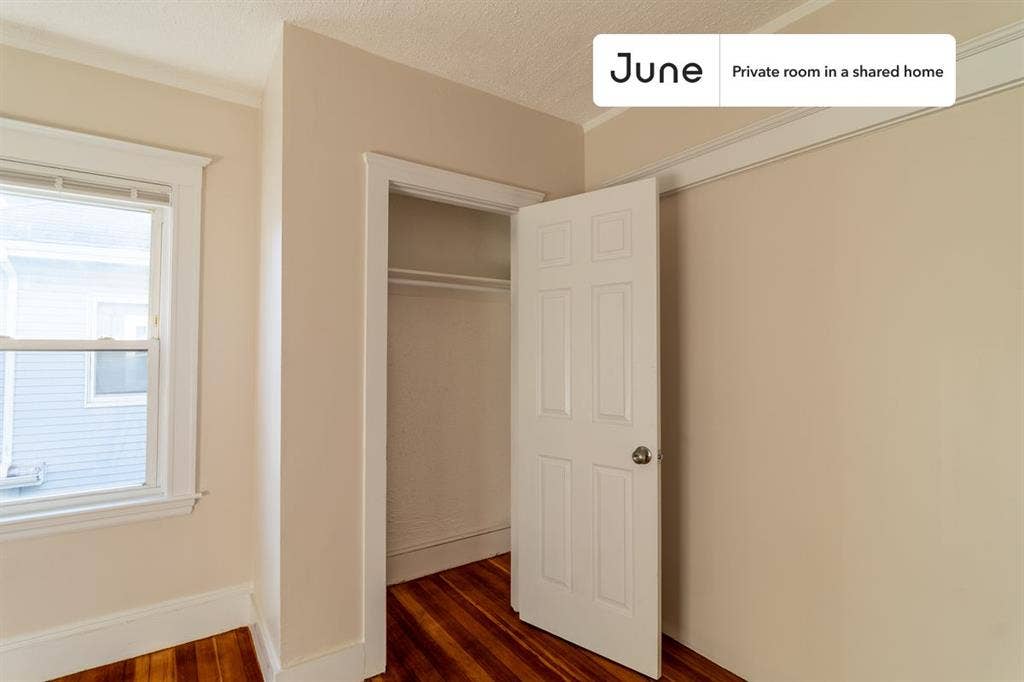 6 BR in Boston