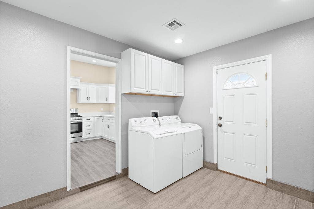 10 BR in Las Vegas