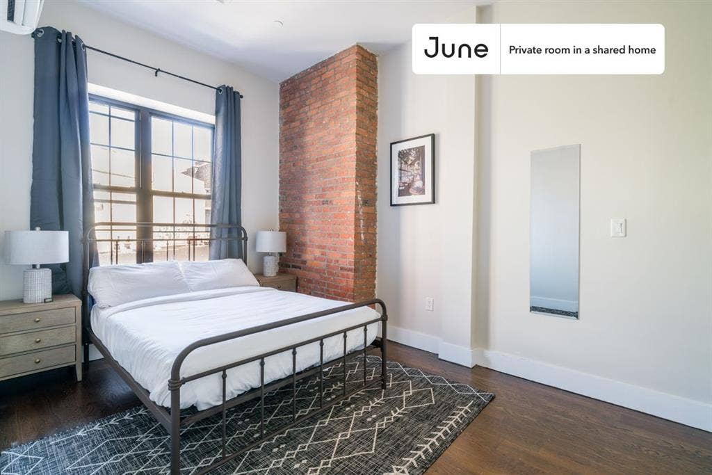 4 BR in New York City