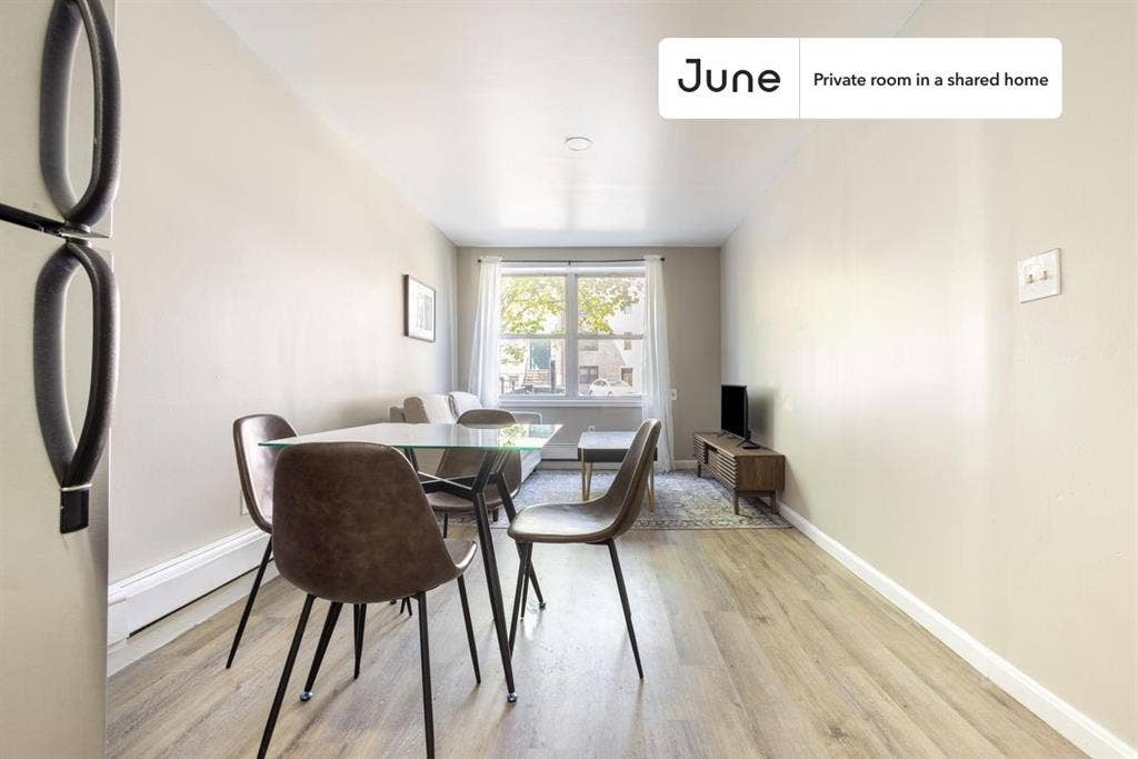 4 BR in New York City