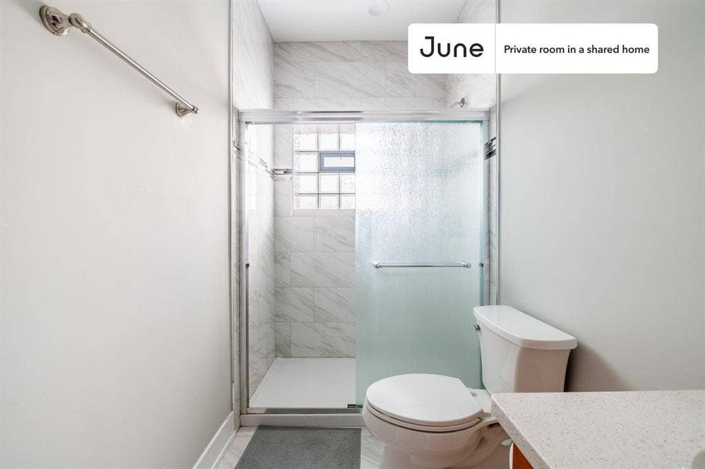 5 BR in Chicago