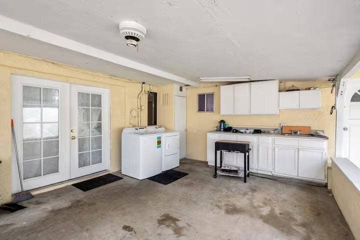 4 BR in Carson