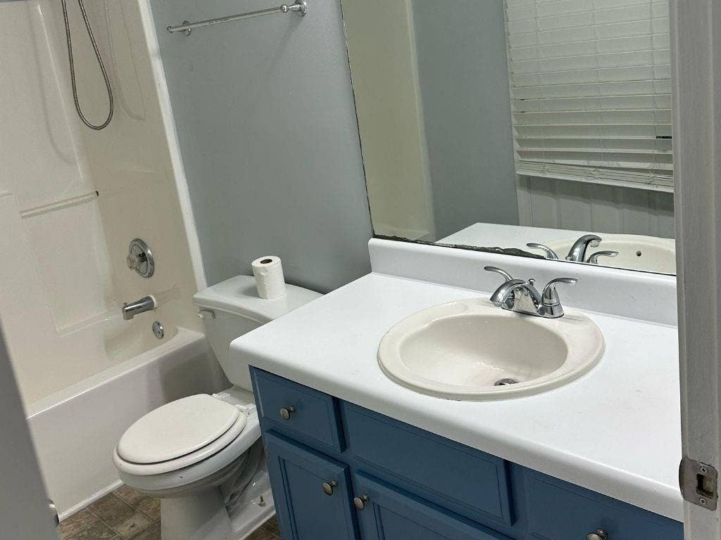 4 BR in Grayson