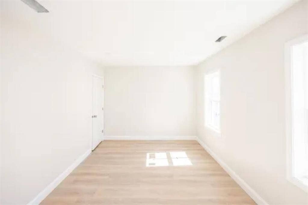 Seeking respectful roomate